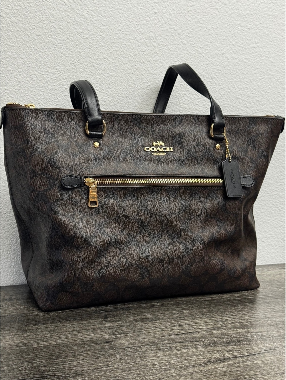 Coach F79609 Gallery Tote Signature Canvas Brown Black Gold Zip Shoulder Bag